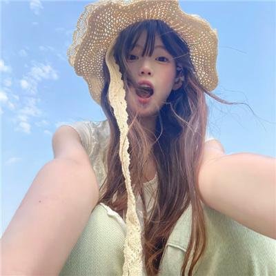 极地熊踪海报