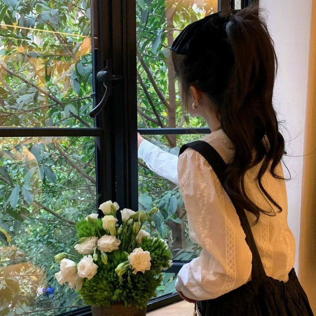 第二个螺丝碎片海报